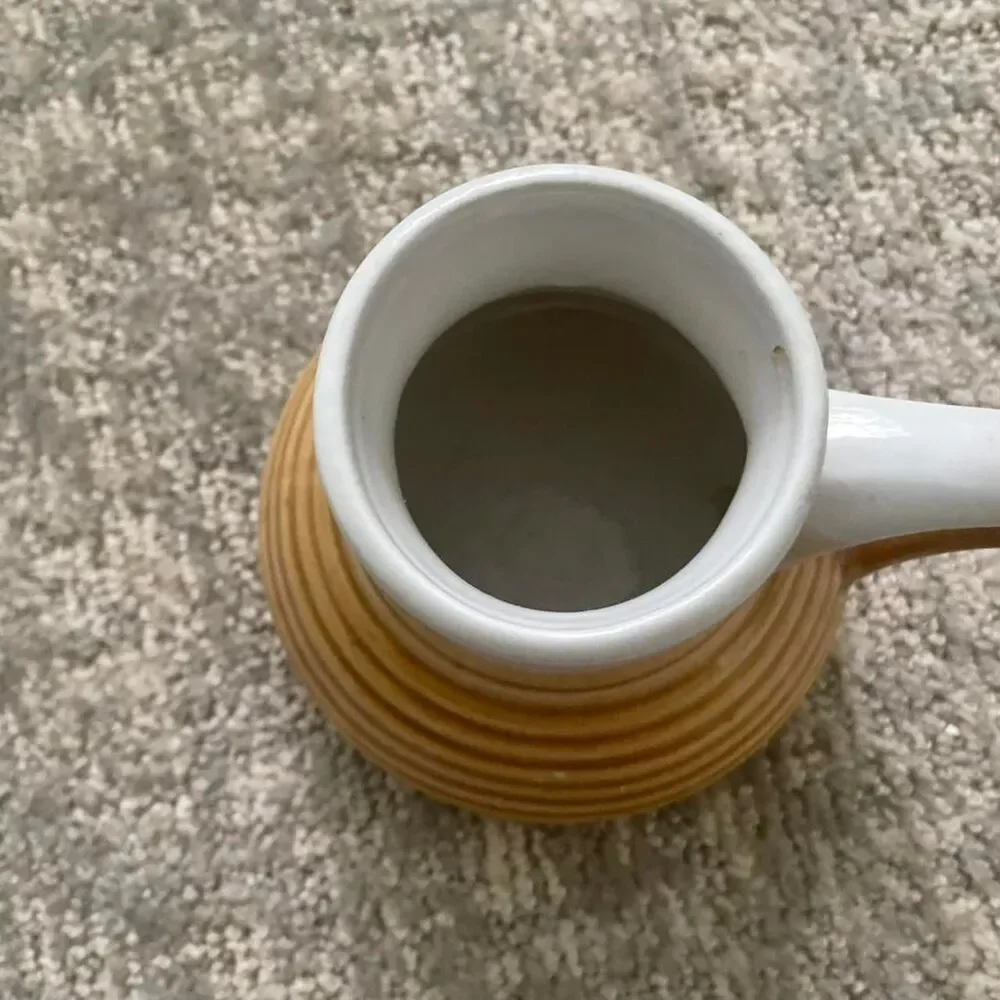 Unbranded White and Cream Dinnerware